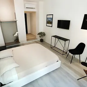 bb-boutique-four-rooms-bari.barihotels.org/