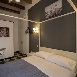 Guest house Mani, Cagliari